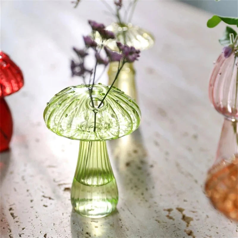 Mushroom Glass Vase Creative Plant Hydroponic Vase Home Art Transparent Aromatherapy Bottle Small Vase Table Flower Decoration